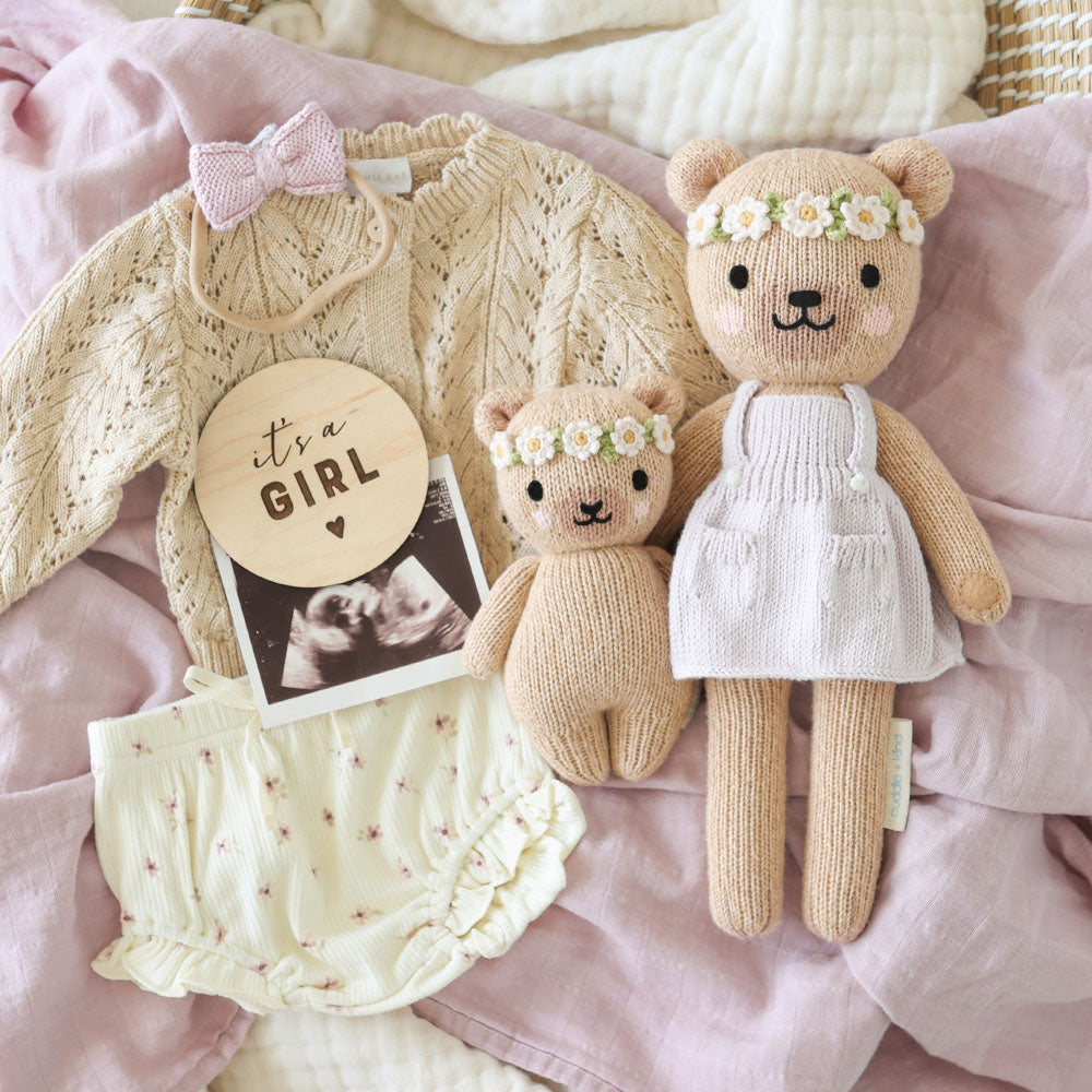 honey bear small and baby animal collection - it's a girl announcement 