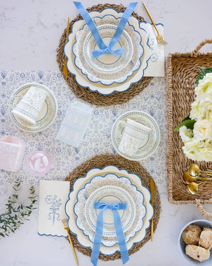 PEMBROKE BLUE FLORAL PLATE 7"