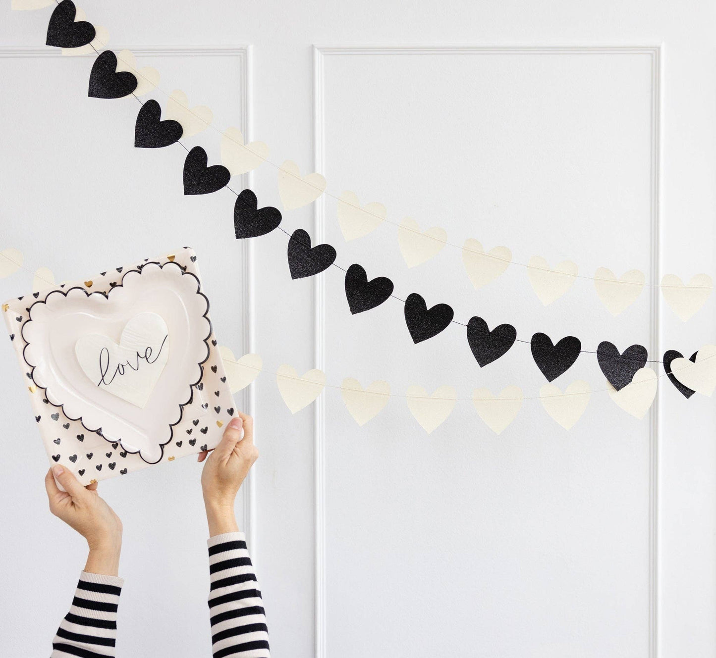 black and white banner set with matching party supplies by my minds eye 