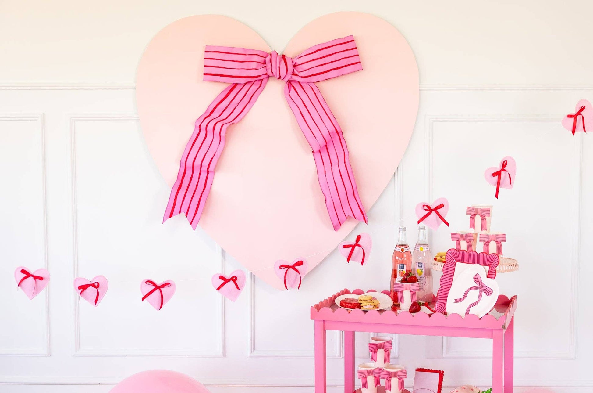 bows and hearts hanging decor 