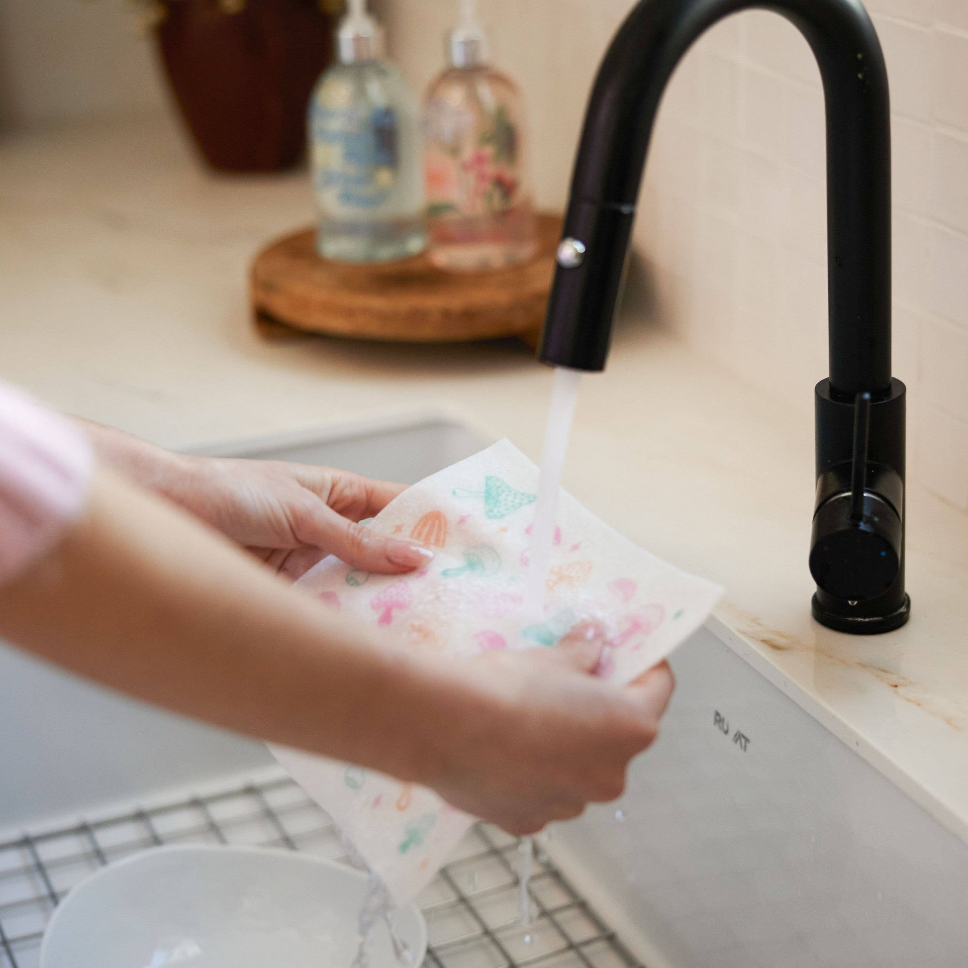 lady washing dishes 