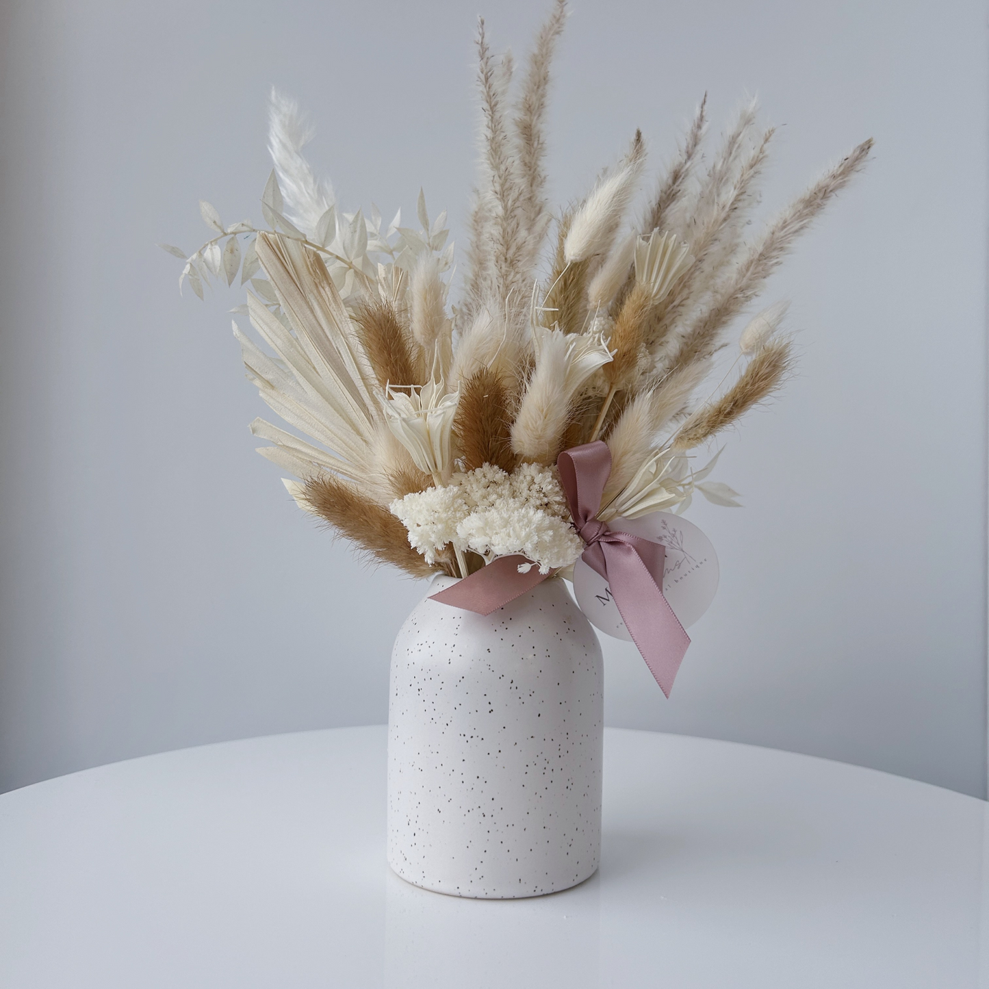 DRIED PAMPAS FLORAL ARRANGEMENTS