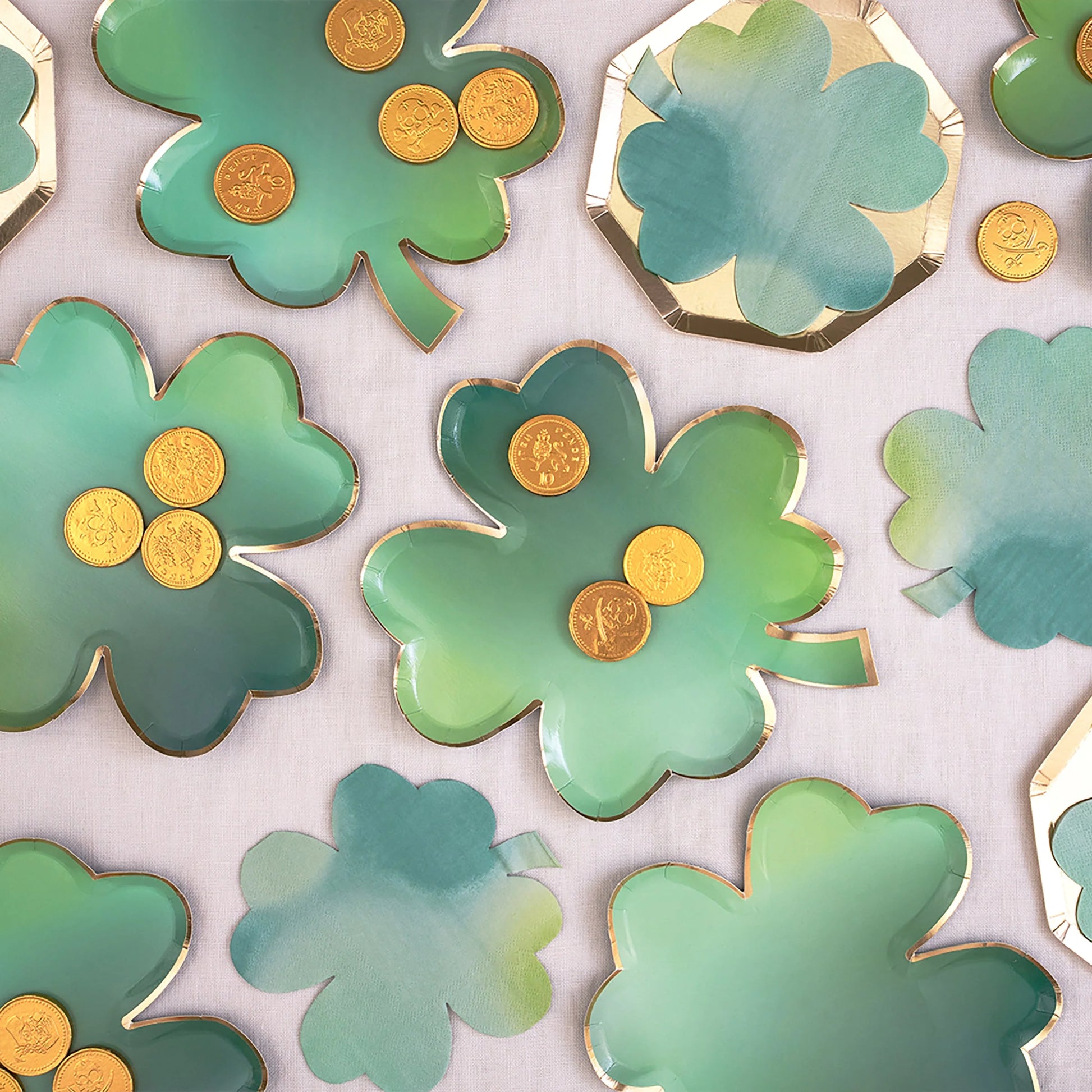 four leaf clover plates by Meri Meri