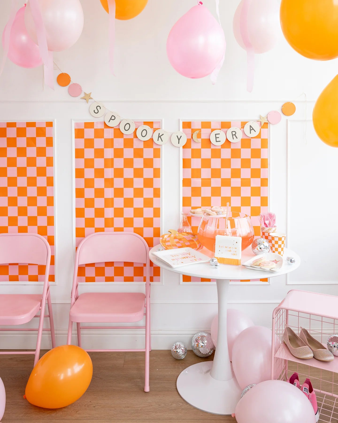 ORANGE & PINK CHECKERED TABLE RUNNER