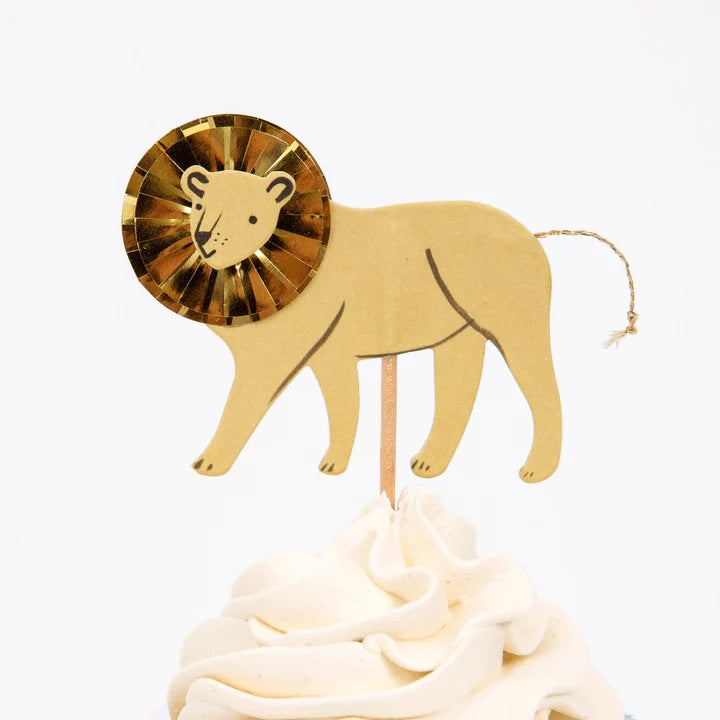 lion cupcake topper 