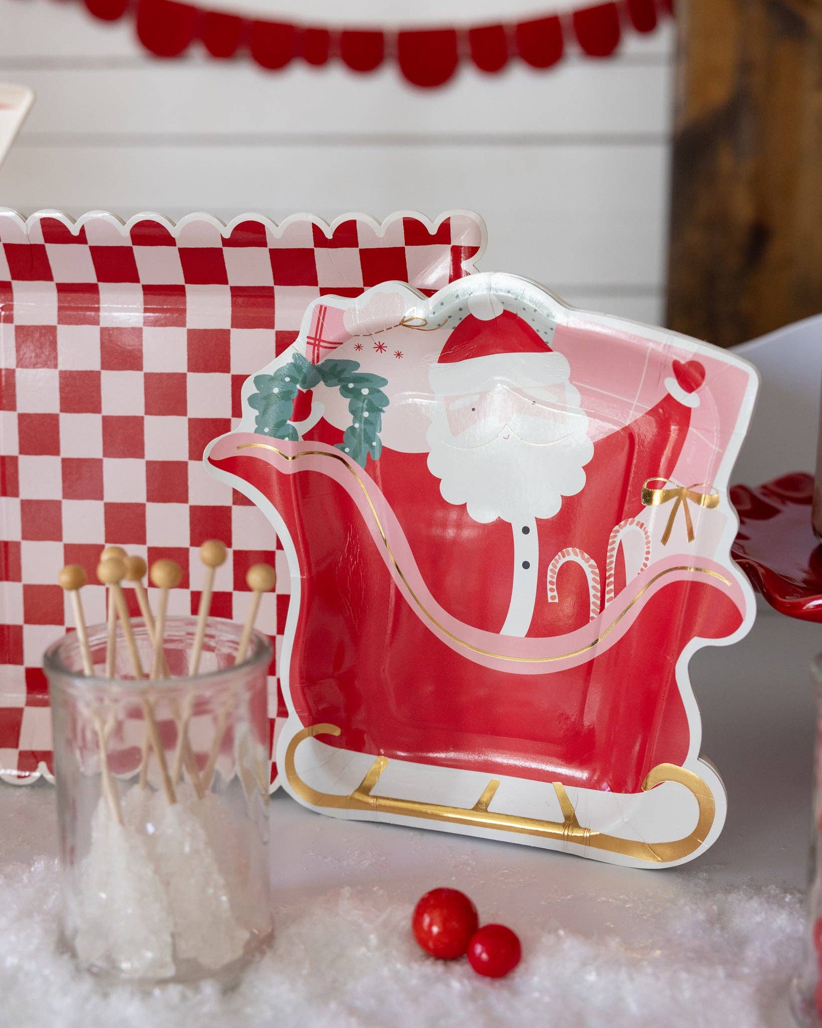 Santa paper plates