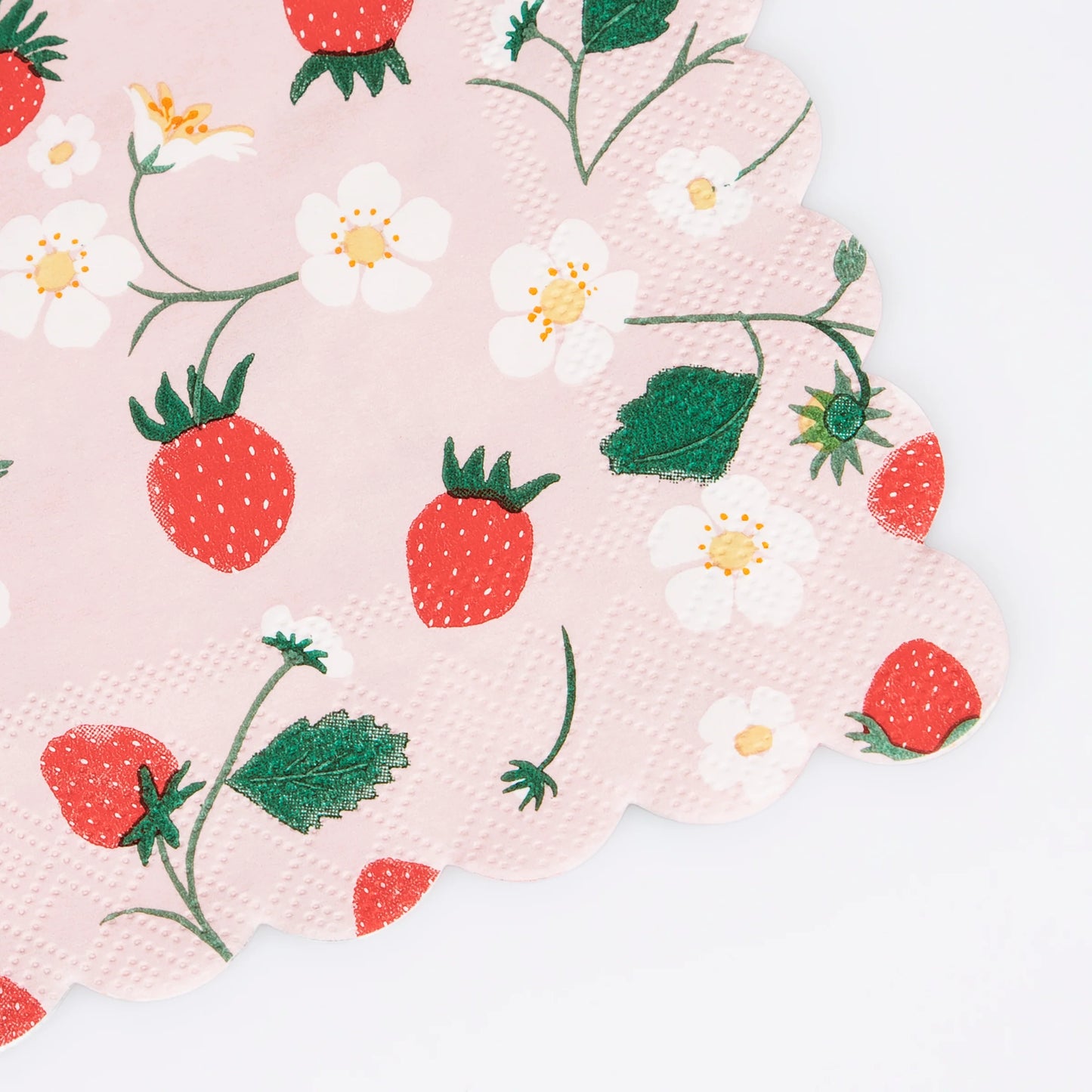 strawberry napkins close up - scalloped edge 