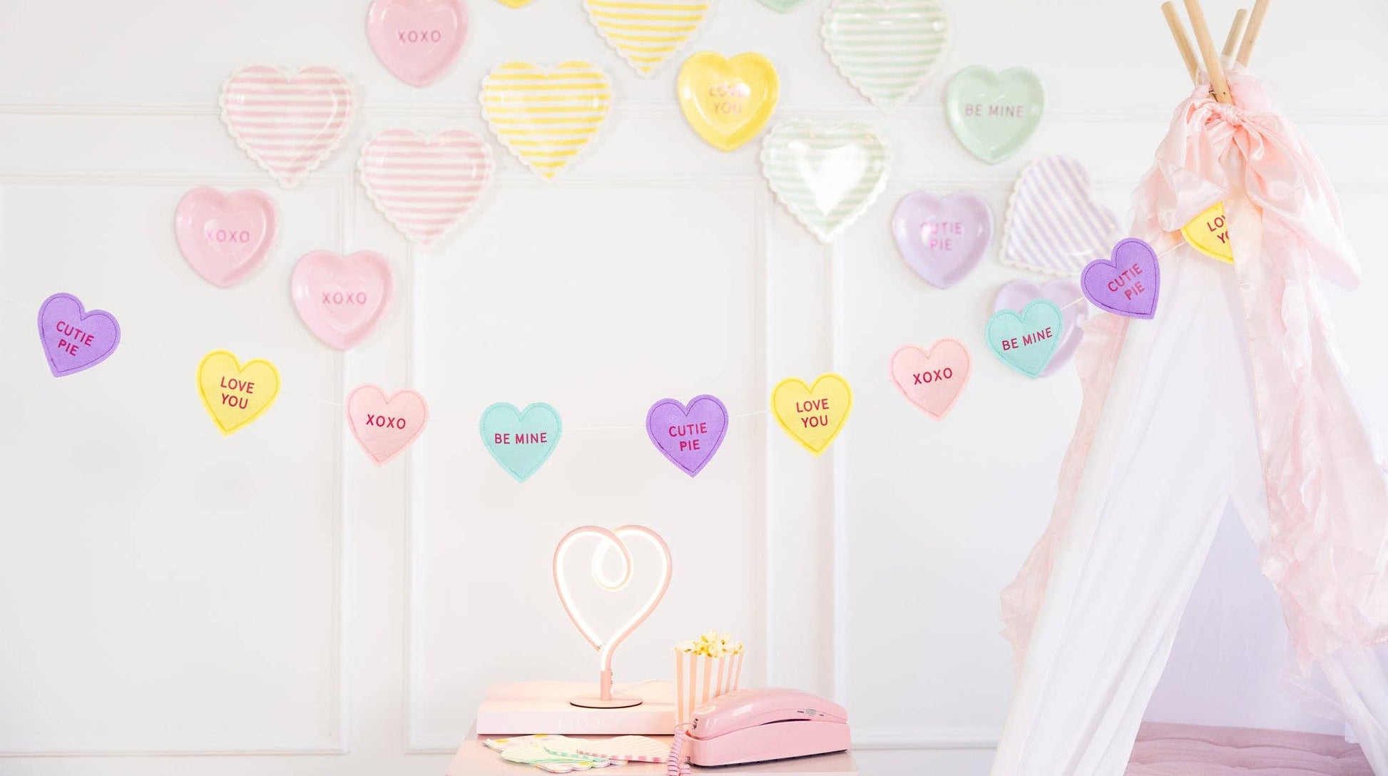 valentine's conversation hearts felt banner 